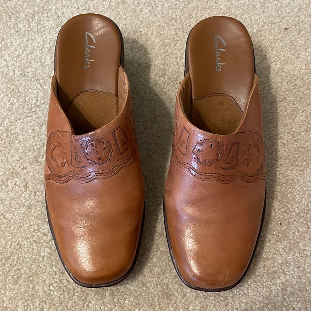 Clarks Heeled Mules NWOT